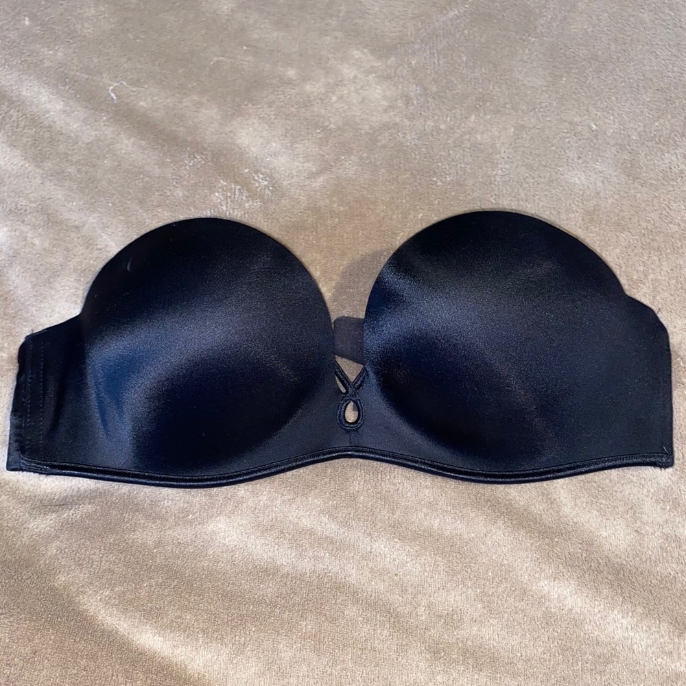 Victoria’s Secret Black Strapless Bra 34B